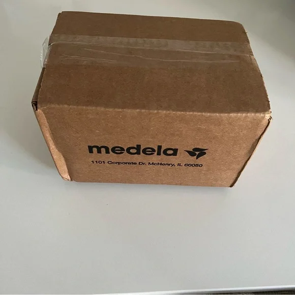 NWB Medela Swing Maxi Breast Pump Parts - Picture 9 of 11